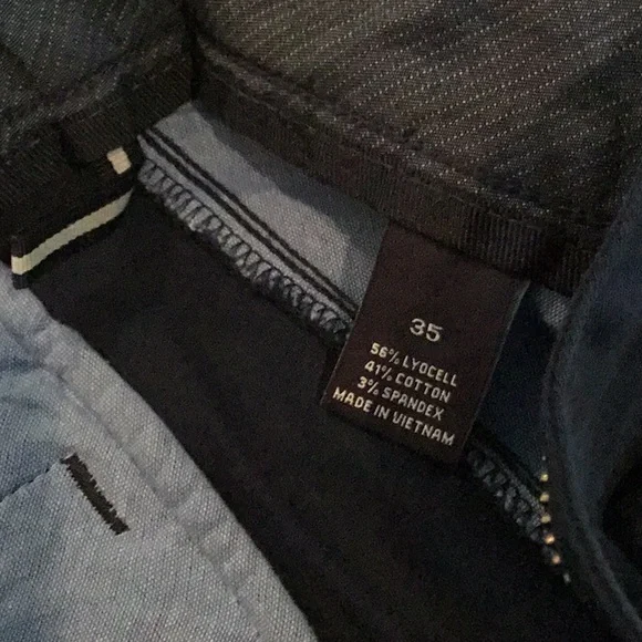 Men’s navy shorts 35 inch waist. New - Picture 6 of 7